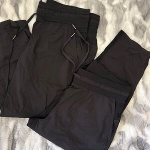 Lululemon Dance Studio Mid-Rise Cropped Pant in Black